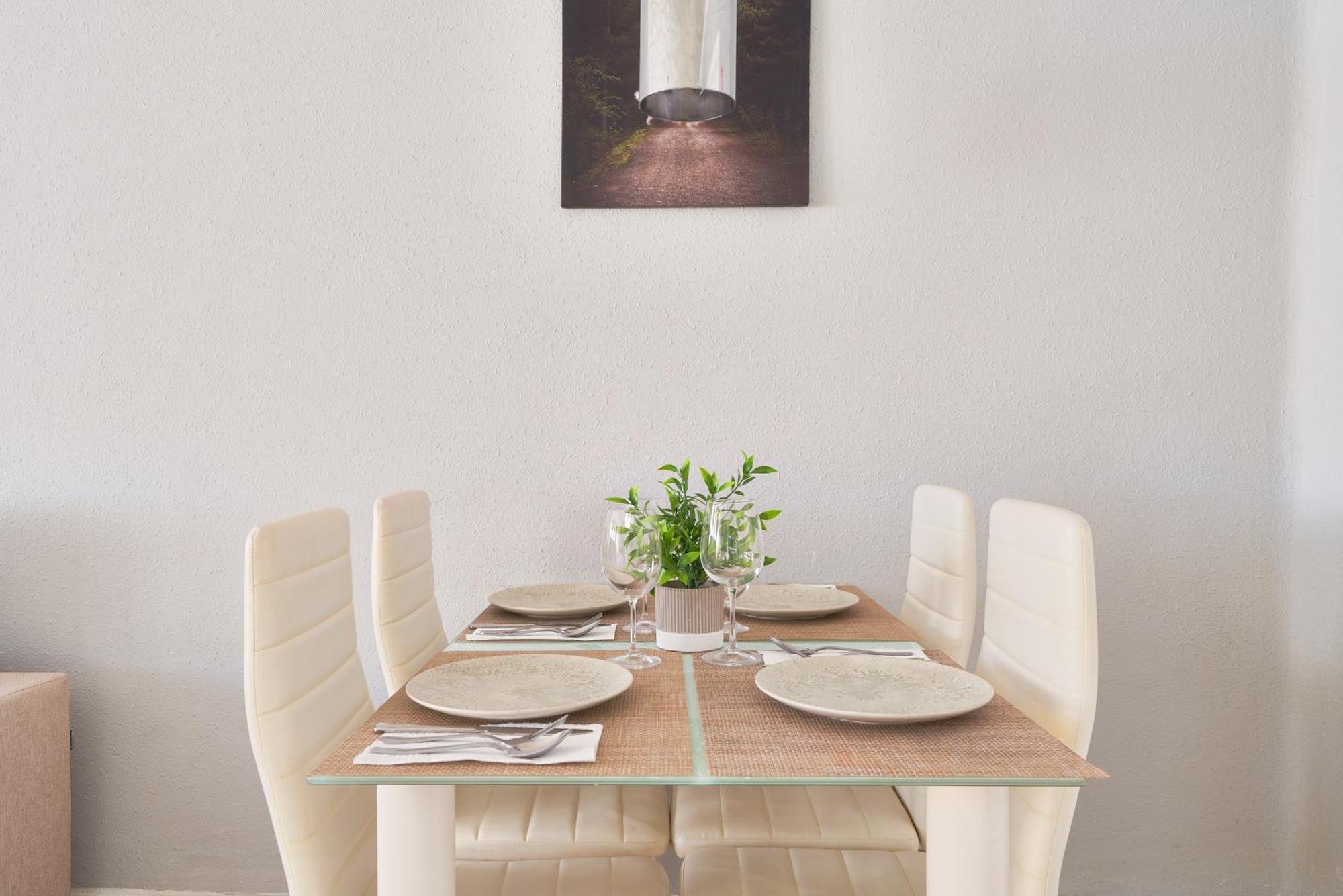 Fantastico Apartamento Junto A La Estacion Málaga Esterno foto