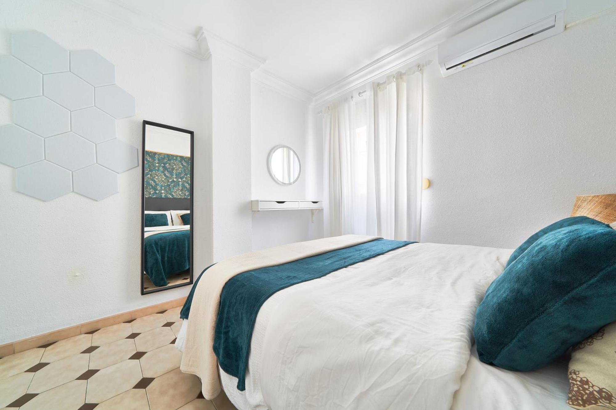 Fantastico Apartamento Junto A La Estacion Málaga Esterno foto