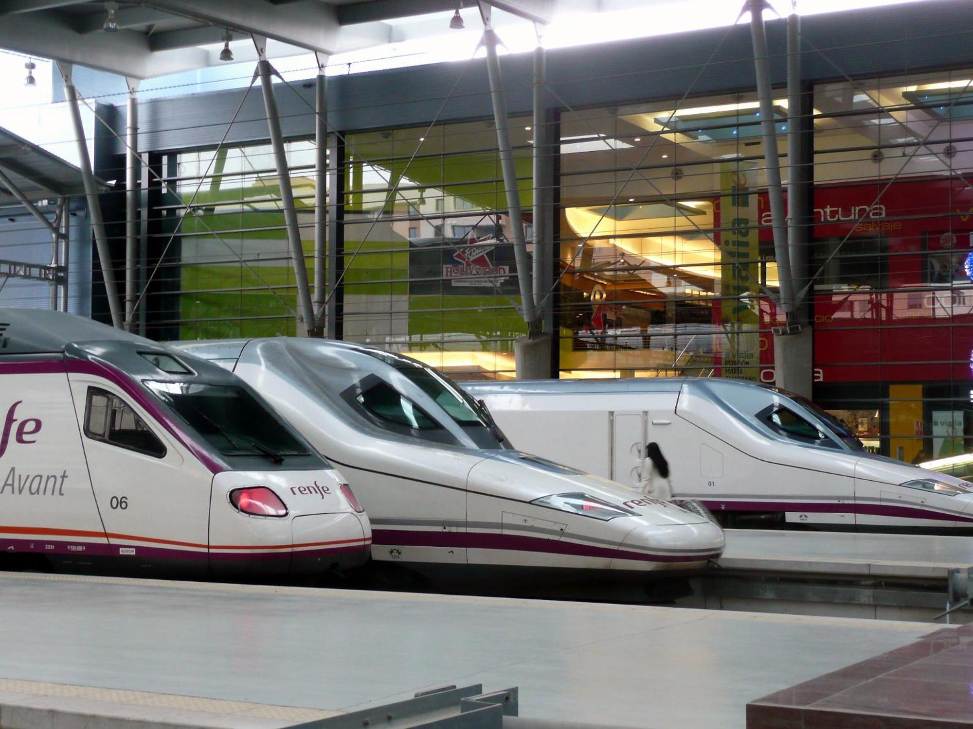 Fantastico Apartamento Junto A La Estacion Málaga Esterno foto